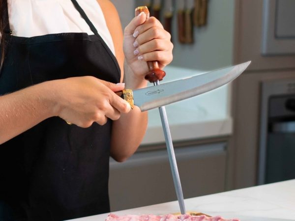 Preservando a Tradição: A Importância de uma Boa Chaira para seu Churrasco