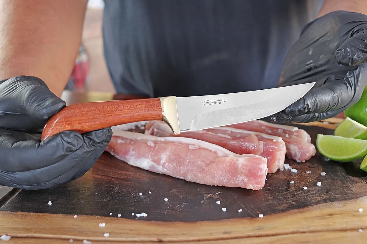Diferença entre faca de churrasco e faca de desossa!